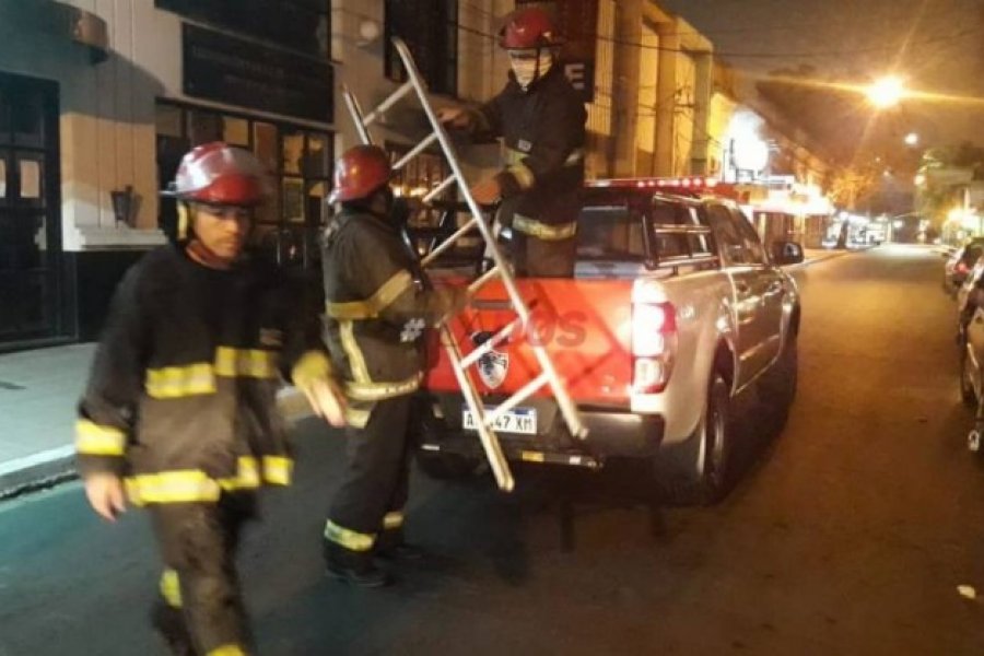 Falsa alarma de incendio de un local generó alerta en el microcentro