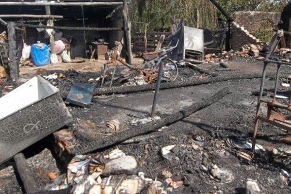 Tragedia en Monte Caseros: Un anciano de 82 años falleció al incendiarse su vivienda