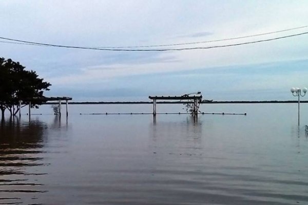 Joven chaqueño falleció ahogado en la inundada costanera de Itatí