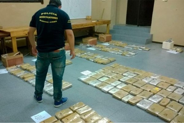 Secuestraron 200 kilos de marihuana y detuvieron a cinco personas