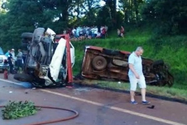 Una familia entera perdió la vida en una colisión frontal sobre la ruta 14