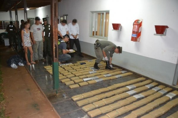 Secuestraron en Virasoro más de 185 kilos de marihuana que eran trasportadas en un colectivo