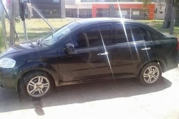 Secuestran un auto cuyo conductor no pudo acreditar la propiedad