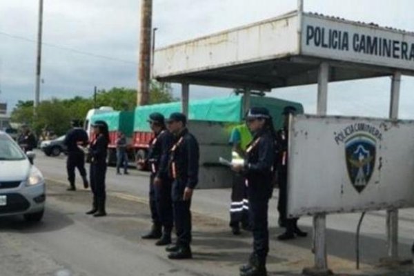 Tres menores asaltaron a una pareja en el puente Chaco Corrientes