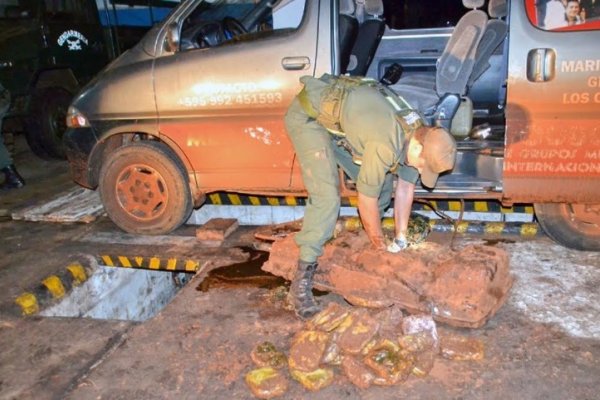 Corrientes: Gendarmería incautó 54 kilos de marihuana en el tanque de combustible de un vehículo