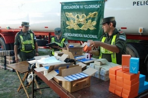 Formosa: Secuestran 600 teléfonos celulares en un camión cisterna