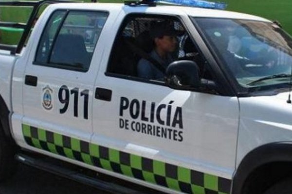 Conmoción en el barrio San Benito: Intentó suicidarse, reaccionó y rompió una ambulancia