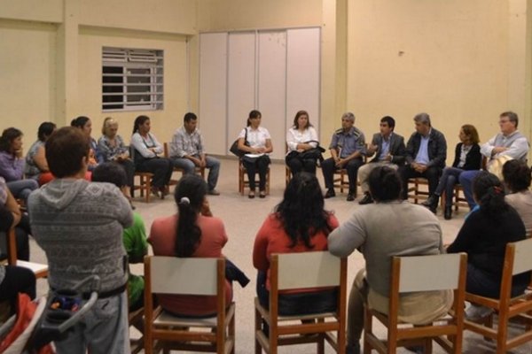 Vecinos del barrio Esperanza se reunieron para pedir seguridad