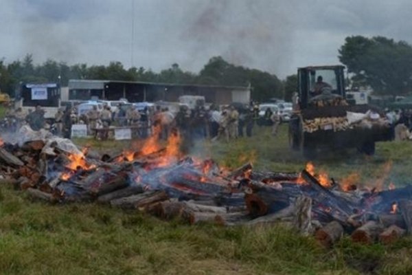 San Cosme: Incineraron casi dos toneladas de marihuana incautada