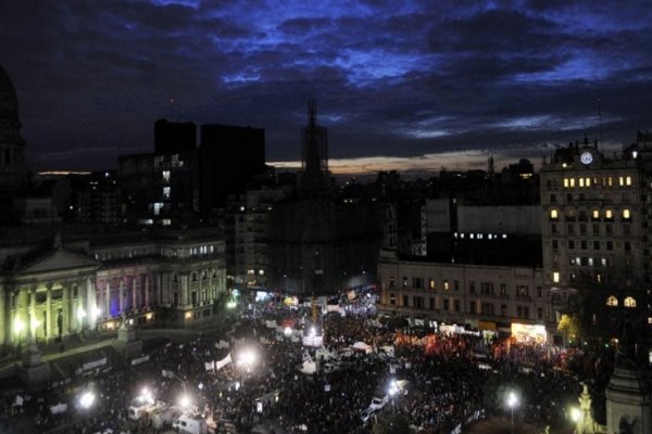 Ni Una Menos: Masiva marcha en reclamo por el fin de la violencia de género