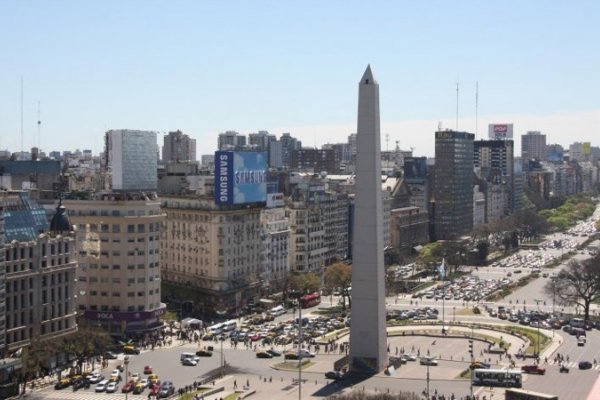 Argentina ya se convirtió en el país más caro de la región