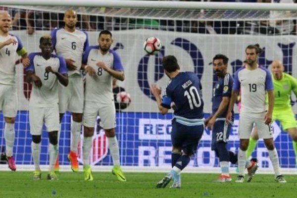 Argentina goleó a Estados Unidos y se metió en la gran final