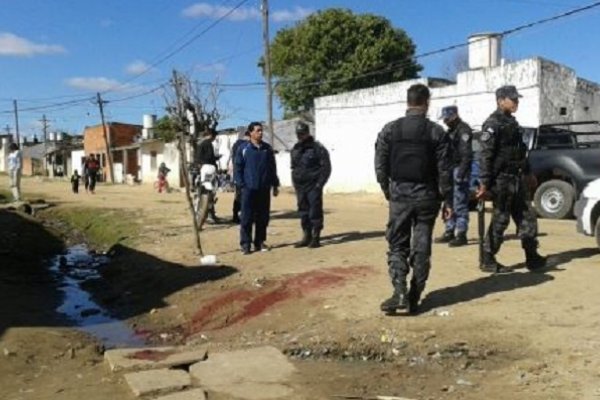 Tragedia en el barrio Patono: Mataron a un hombre de 54 años de un disparo en la cabeza