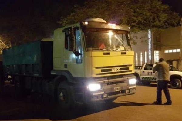 Camioneros resultaron heridos en un violento ataque de piratas del asfalto