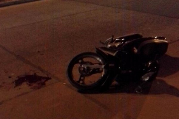 Amputaron la pierna al motociclista de 29 años atropellado por un camión que se dio a la fuga