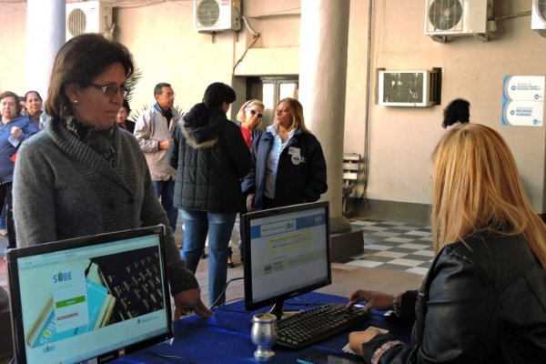 Comenzó la entrega de tarjetas SUBE para jubilados y pensionados