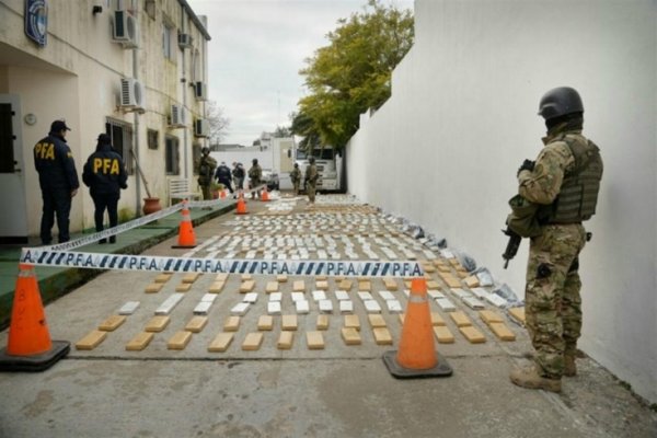 Narco detenido en Corrientes con marihuana usa a su madre de excusa