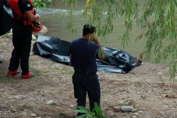 Santa Lucía: Hallaron al hombre ahogado cuando bañaba a su caballo