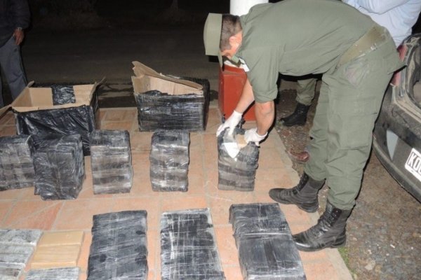 Formosa: Secuestraron más de 110 kilos de marihuana en un auto