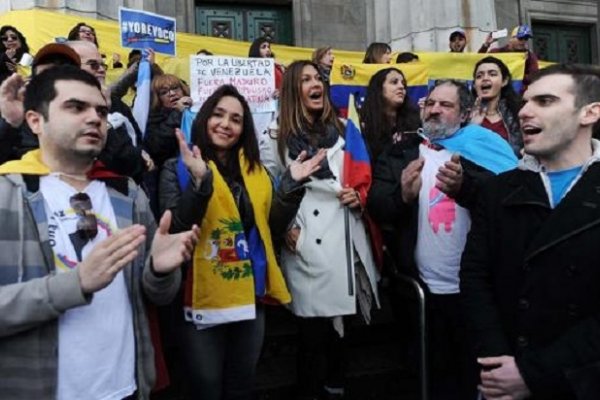 Por la crisis, Aerolíneas Argentinas suspendió vuelos a Venezuela