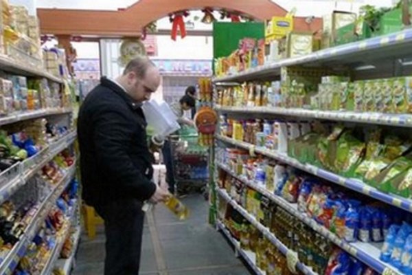 Estiman que precios de alimentos en Argentina son más altos que en el resto de Sudamérica