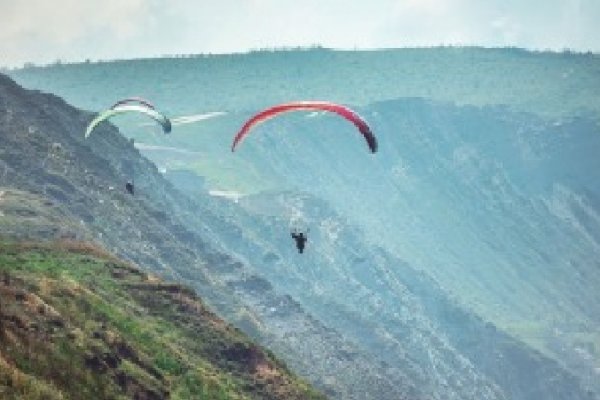 Dos hombres murieron mientras practicaban vuelos en parapente