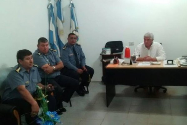 El Jefe de Policía se reunió con entidades rurales y ganaderos de la zona de Santo Tomé y Alvear