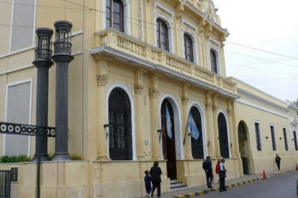 Corrientes: Legisladores del PJ rechazan las retenciones indebidas de fondos municipales