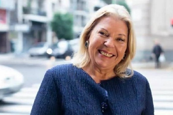 A Elisa Carrió le colocaron dos stents y continuará internada