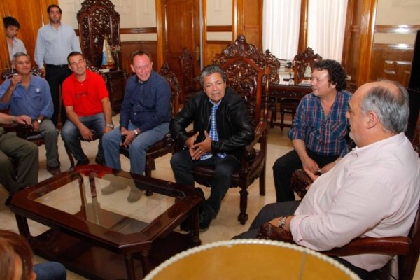 Ricardo Colombi se reunió con al secretario general de la UOCRA