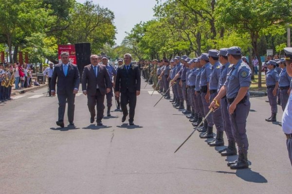 Colombi le agradeció a los agentes penitenciarios por el importante servicio que cumplen