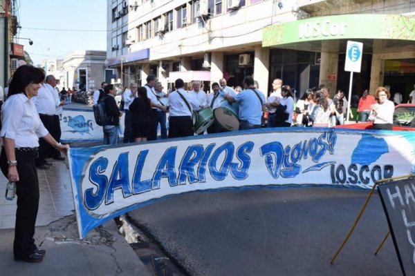 Trabajadores firmarán acuerdo y levantarán el paro en el IOSCor