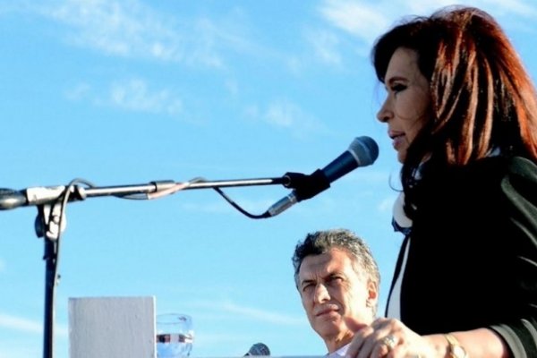 Macri cambiará los carteles de las obras que hizo Cristina