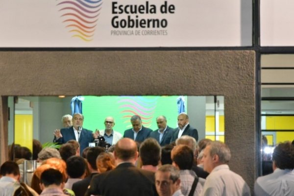 Colombi inauguró la Escuela de Gobierno para capacitar a los futuros conductores de la Provincia