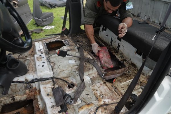 Puente Chaco-Corrientes: Secuestran más de 100 kilos de marihuana ocultos en una camioneta