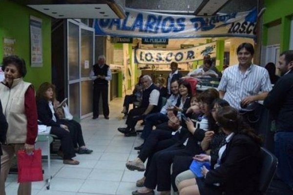 Nuevos descuentos: Trabajadores del IOSCor no descartan retomar medidas de fuerza