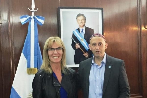 El ministro de la nación Sergio Bergman recibió a la Defensoría del Pueblo de Corrientes