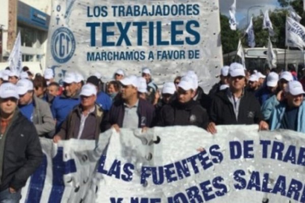 Gremios confirman miles de empleos perdidos en las textiles