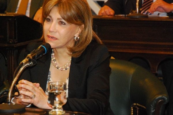 Nora Nazar envió Carta Documento al Presidente del Senado