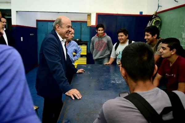 Canteros planifica el futuro con estudiantes, trabajadores y productores