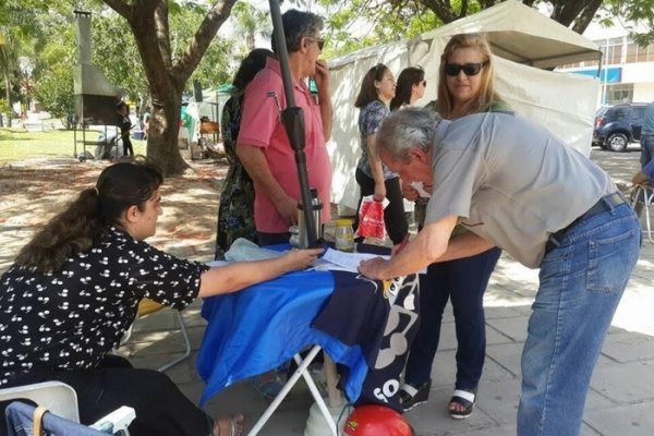 Goyanos firman petitorio a Nación por el puente Goya Reconquista