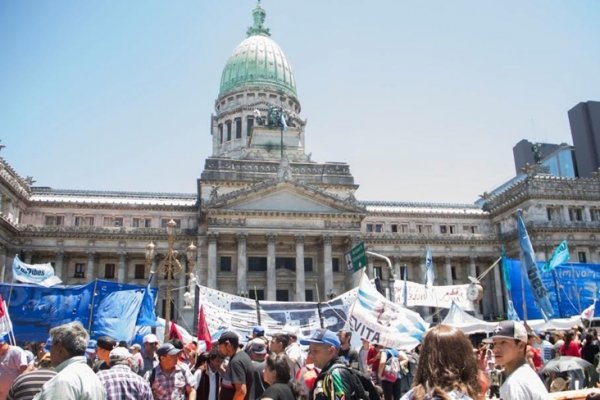 El Senado Nacional aprobó por unanimidad la Ley de Emergencia Socia