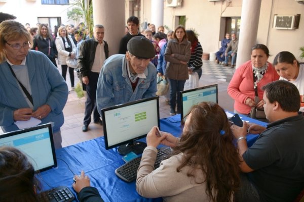 Las tarjetas SUBE para jubilados se entregarán en las oficinas de la empresa