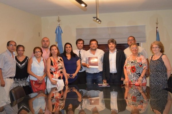 Corrientes: Importante Convenio que beneficiará a los docentes