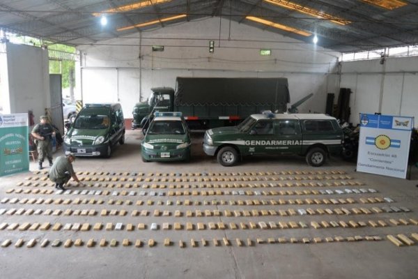 Secuestran casi 300 kilos de marihuana cerca de Itatí