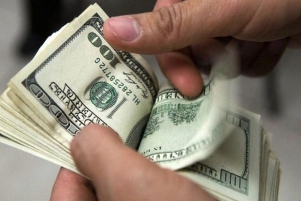 Se terminó el efecto del blanqueo y el dólar superó los 16 pesos