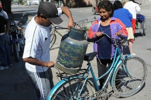 Corrientes: Malestar por los precios de la garrafa social