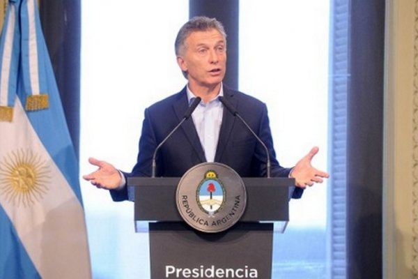 Aunque se multiplican los despidos, para Macri el pacto antidespidos sigue vigente