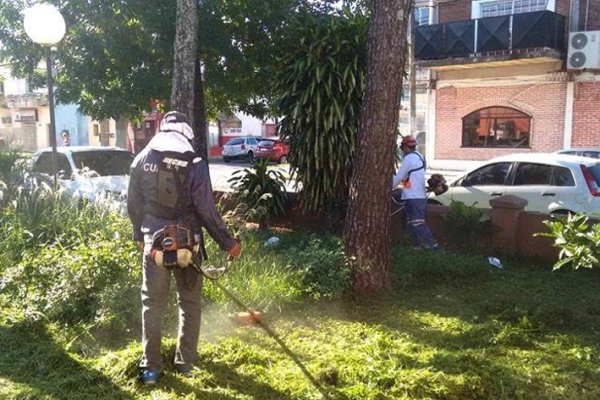 La Municipalidad realiza operativos de limpieza  en el barrio Galván