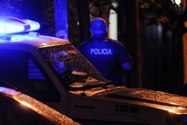 Delincuentes asesinan a un policía